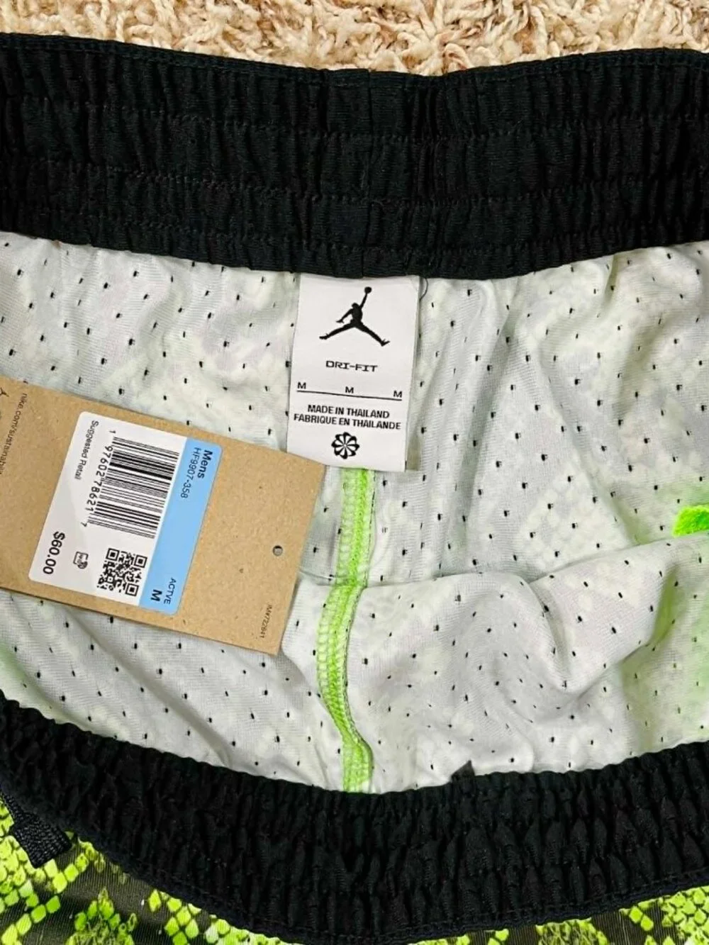 Jordan Sport Men's Dri-FIT Mesh Diamond Shorts Electric Green HF9907-358, Size M